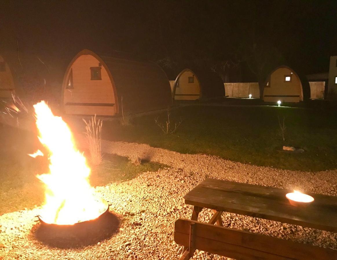 Hüttendorf Fränkische Schweiz Pottenstein Exterior foto